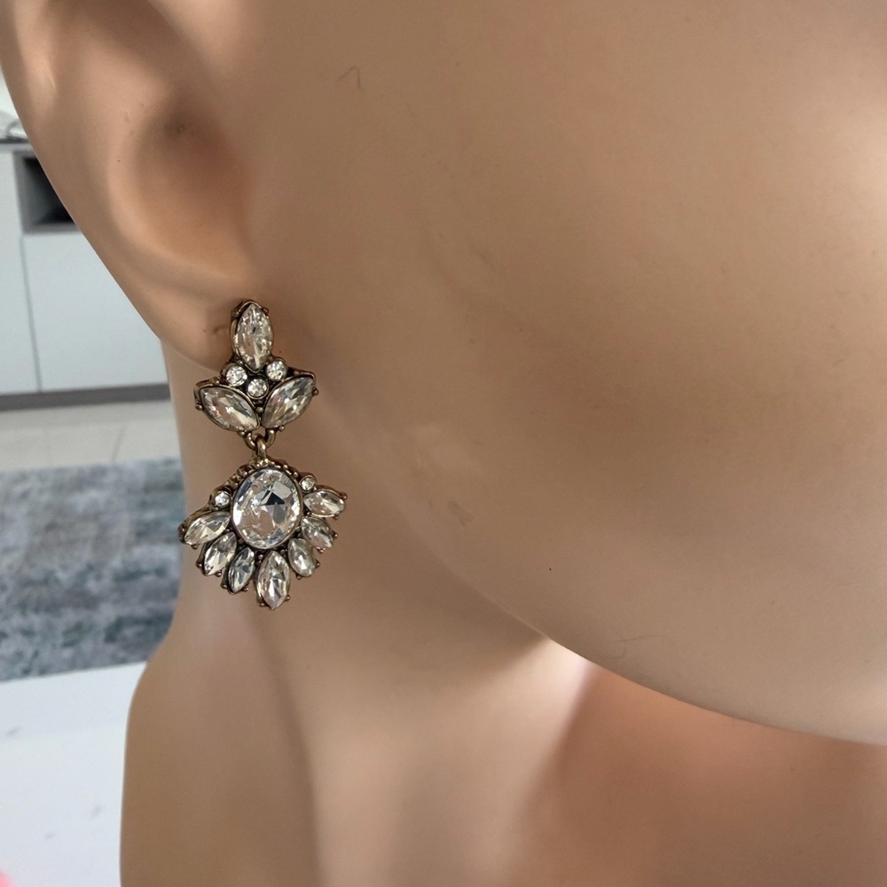 Gold Tone Clear Rhinestone Floral Drop Earrings NEW